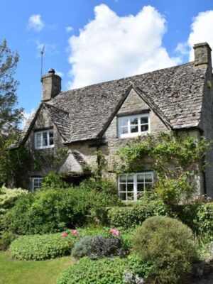A Traditional Cotswold Cottage